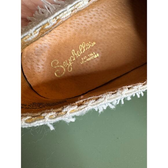 Seychelles Floral Lace Eyelet Fringe Metallic White Slip on Sneakers Sz: 8 - Picture 8 of 10